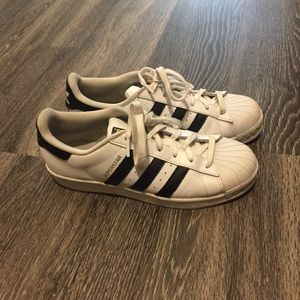 adidas superstars